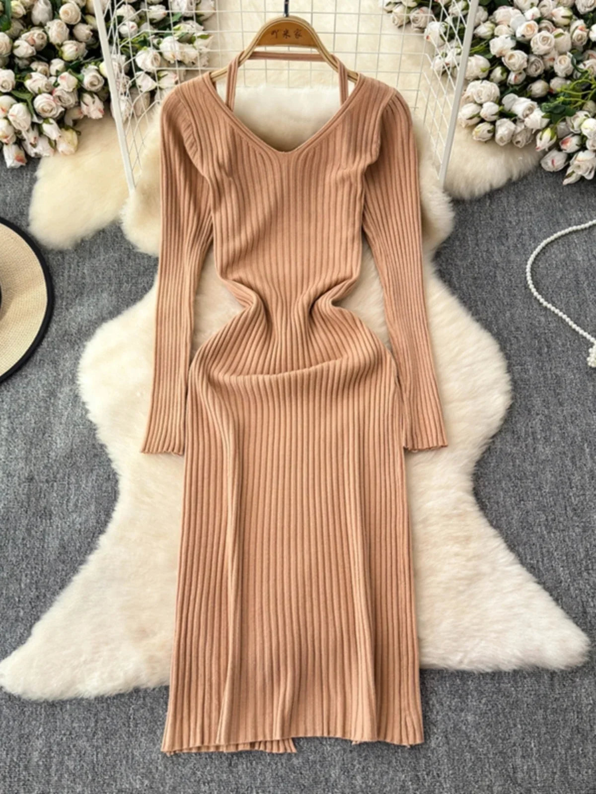 Elegant V-neck Ribbed Knit Bodycon Midi Dress