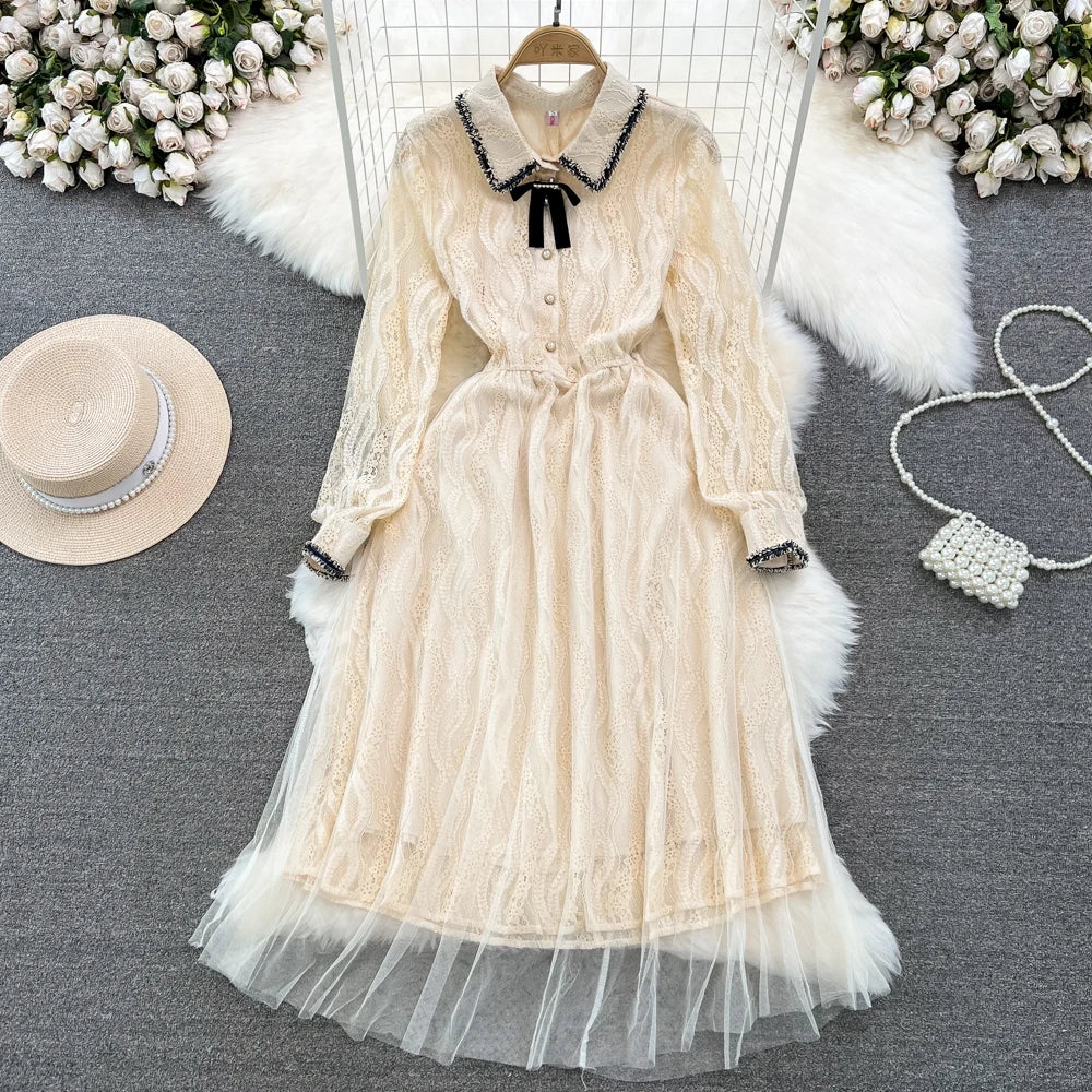 chinese dress ladies Noir And Beige Lace Midi Dress