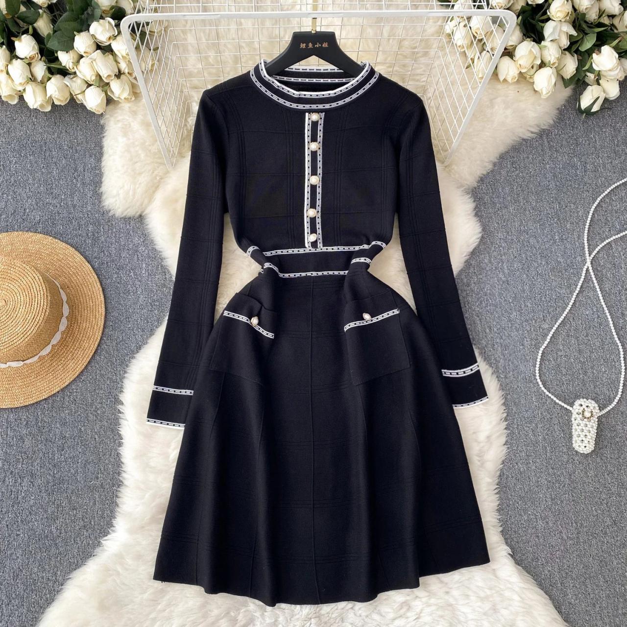 Elegant Black Dress With White Lace Trim on Luulla