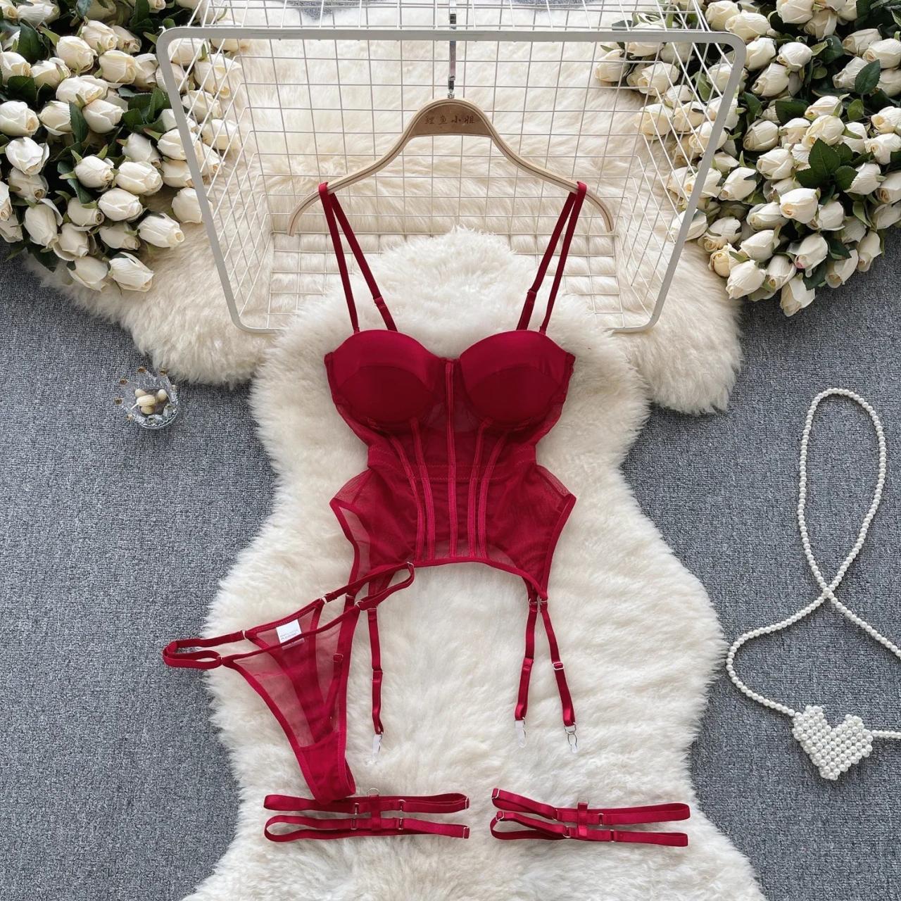 glissenette garter belt Handmade Red Lace Lingerie Set – Strappy Garter Belt, O-ring Detail main image 1