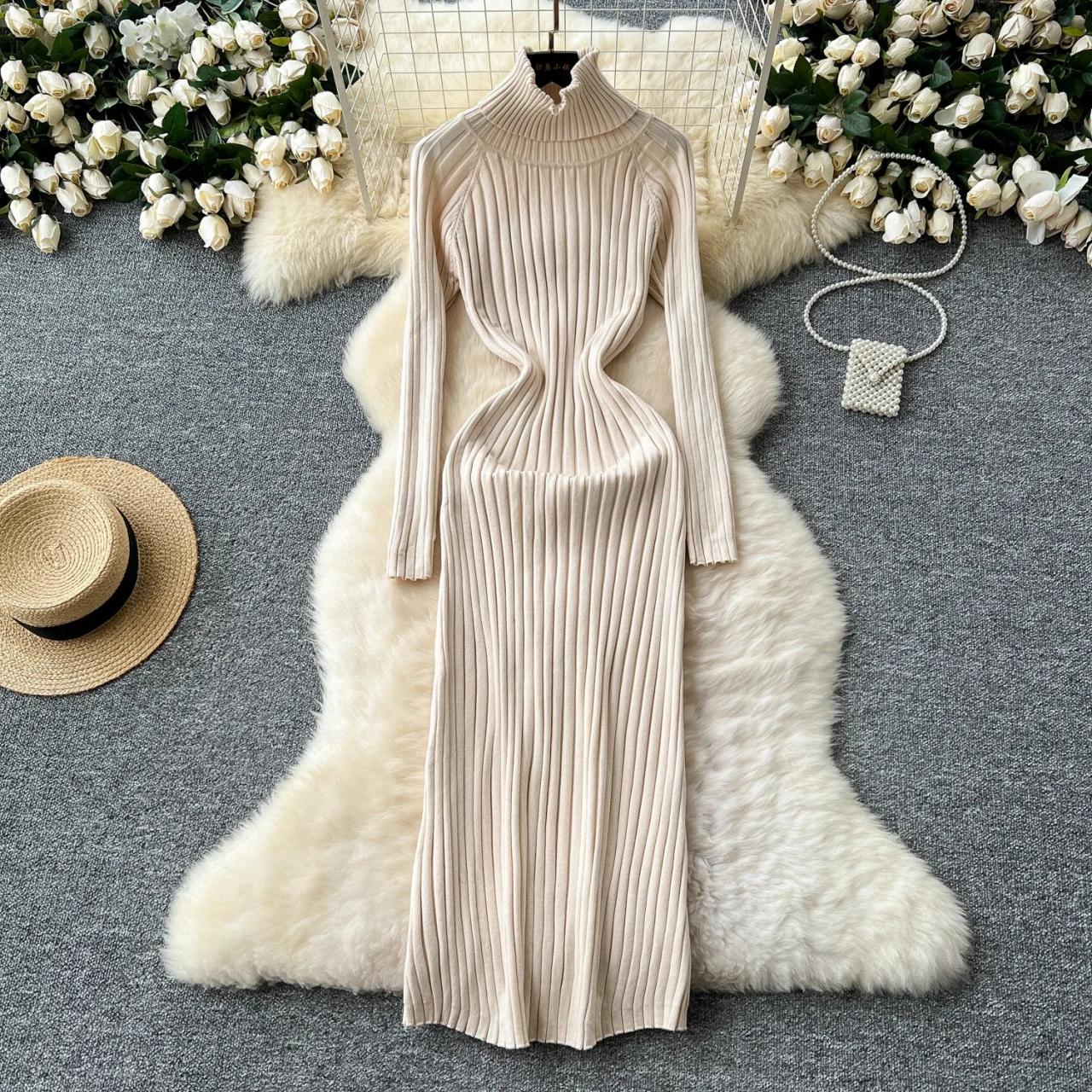 open lace back dress Julia Ribbed Round Neck Maxi Dress | Dress main image 0
