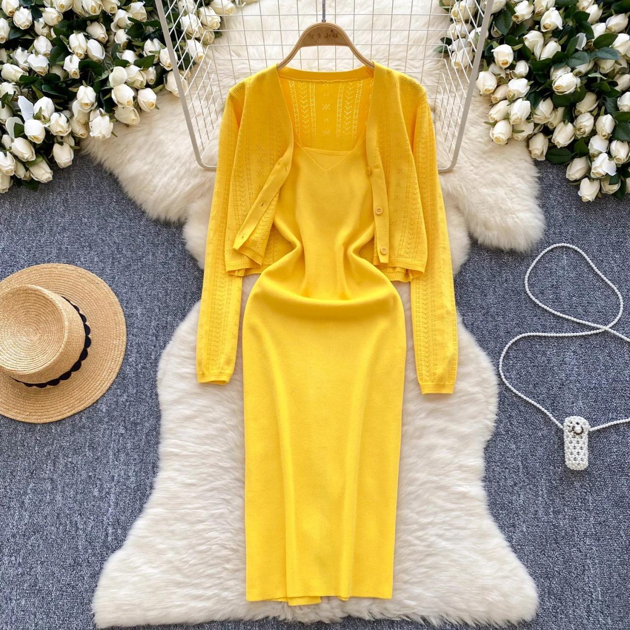 venus retrograde knit dress beige 2020 Bottega Veneta Cream Draped Knit Sweater Dress main image 0