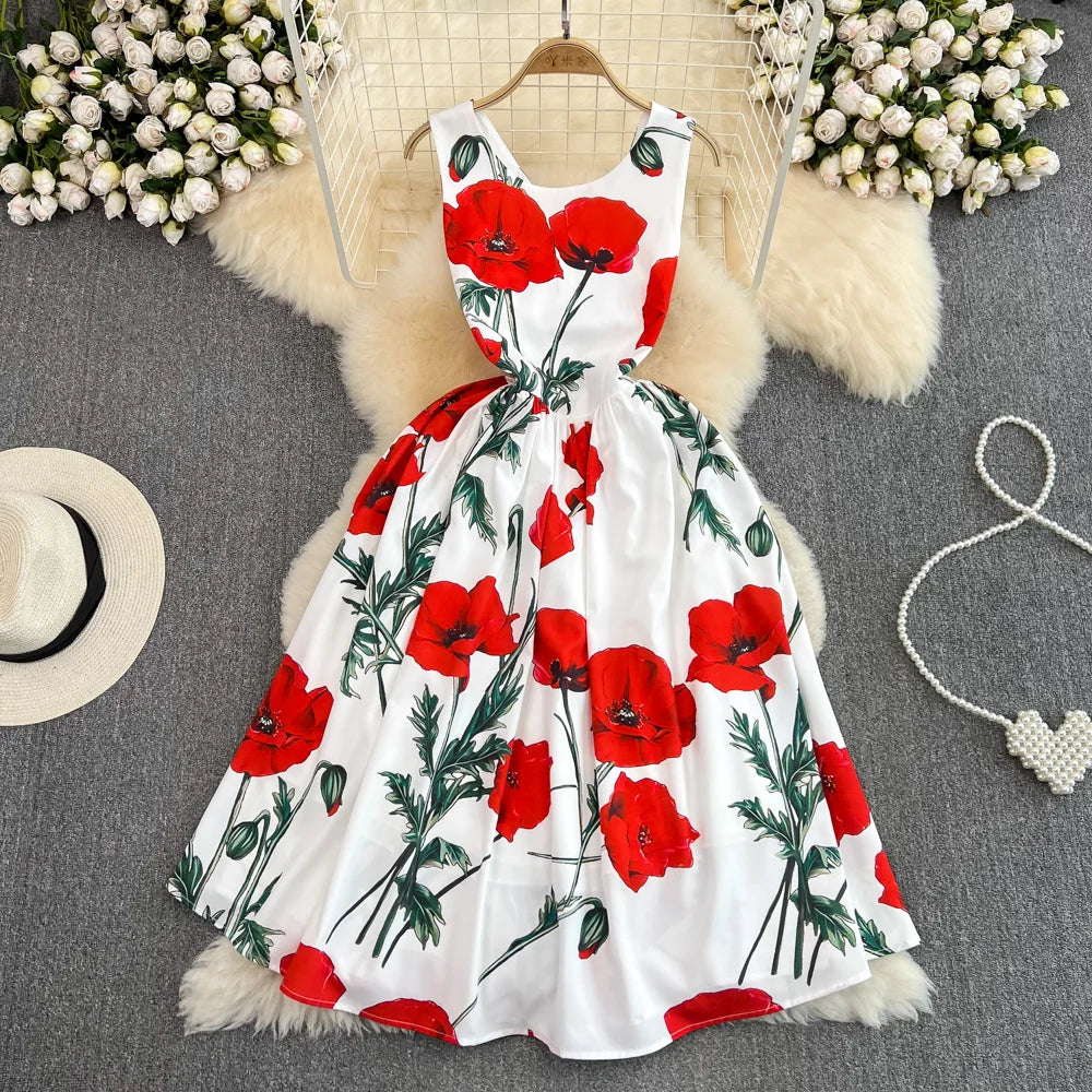 dress with red poppies Seeing Red: Oregon Poppy Fields & Fall Dresses  Stop, Drop & Vogue