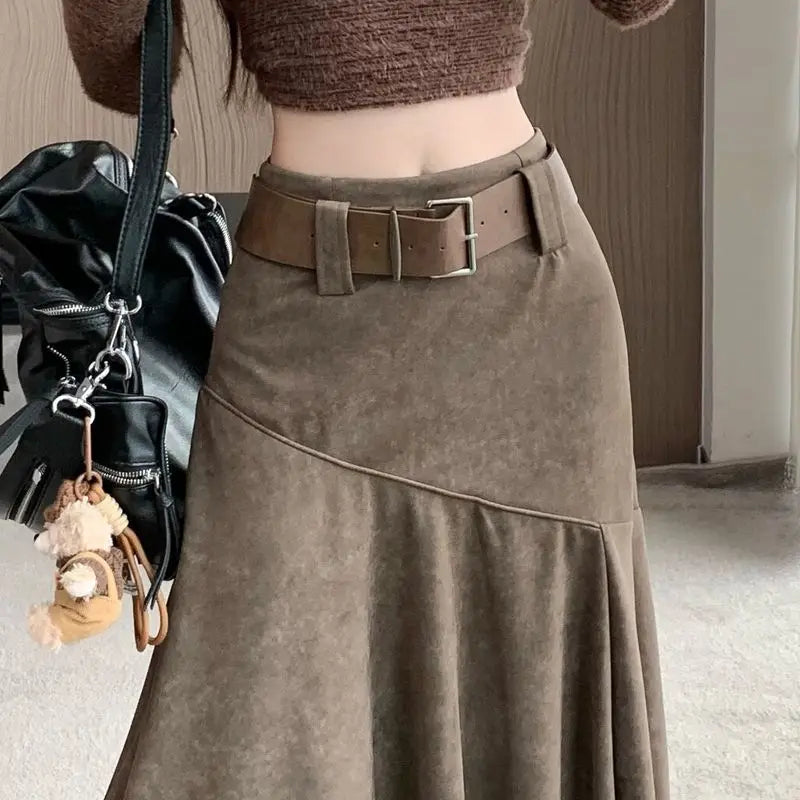 High-waisted Brown Skirt With Wide Belt on Luulla