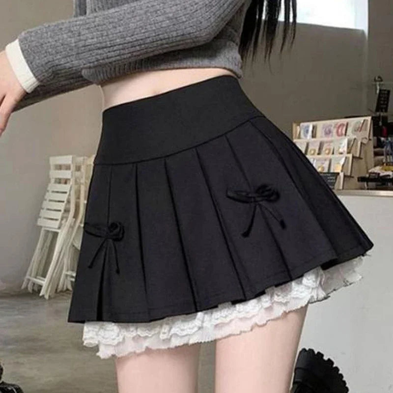 Black Pleated Mini Skirt With Lace Trim on Luulla