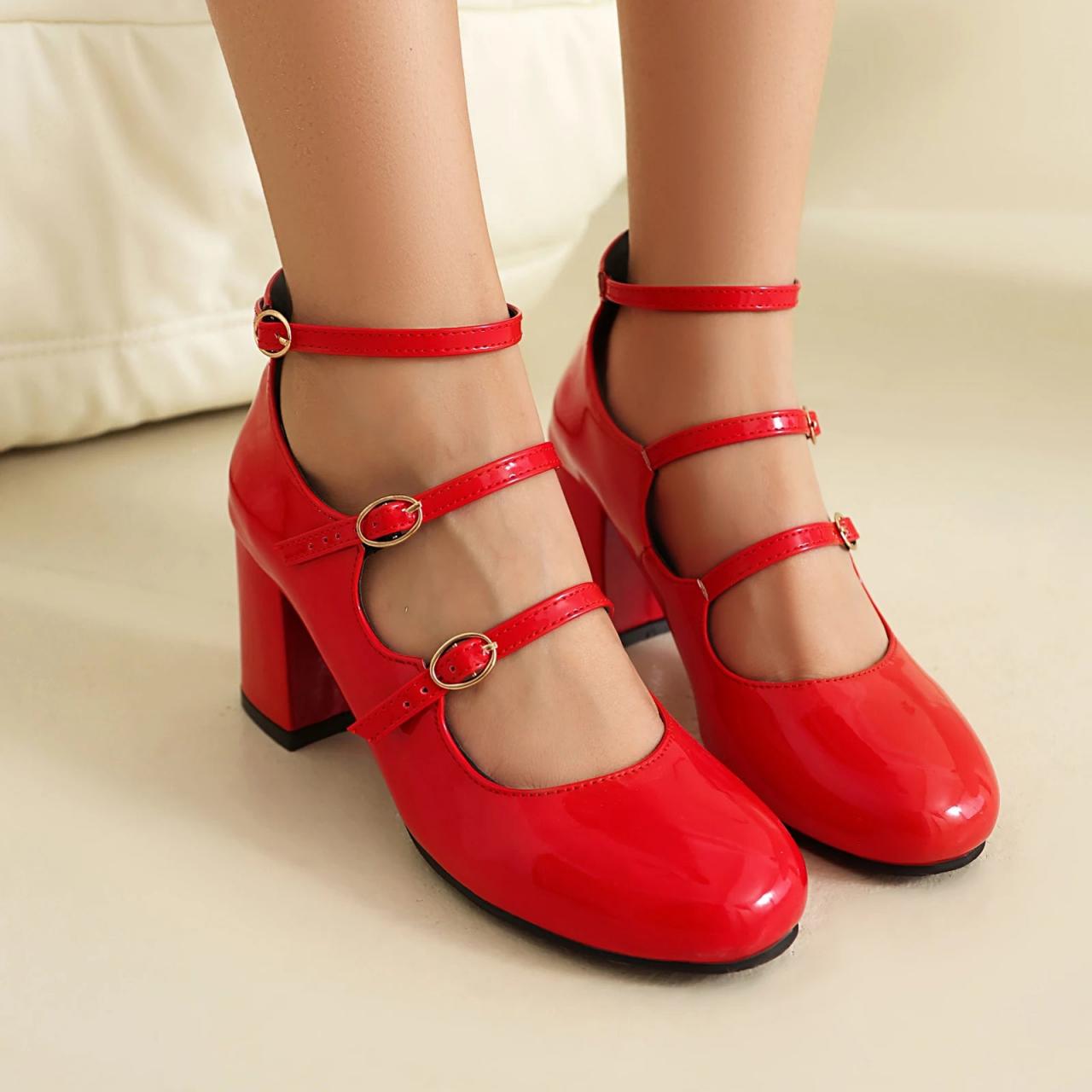 fitted lace wedding dress Mens Red Shoes (48)