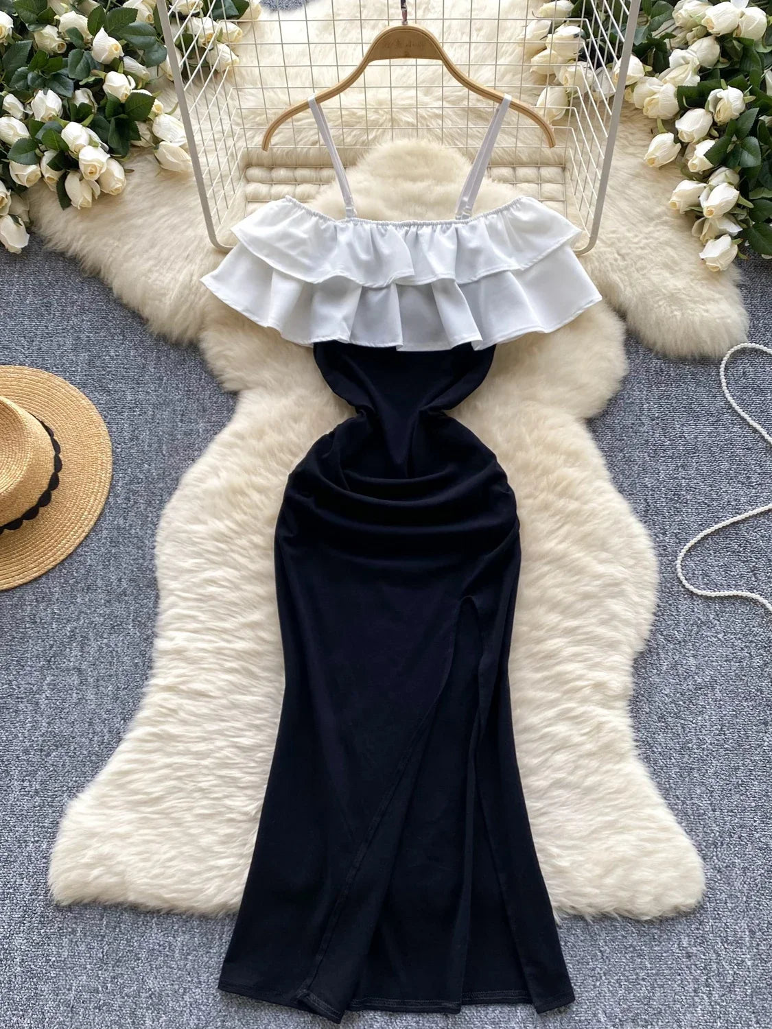 sleeveless sheath dress Refined Black Belted with Mandarin Collar – KOCKU clothes: evening dress YOUR ZOO SIZE:MEDIUM Angel Reese's outfit at